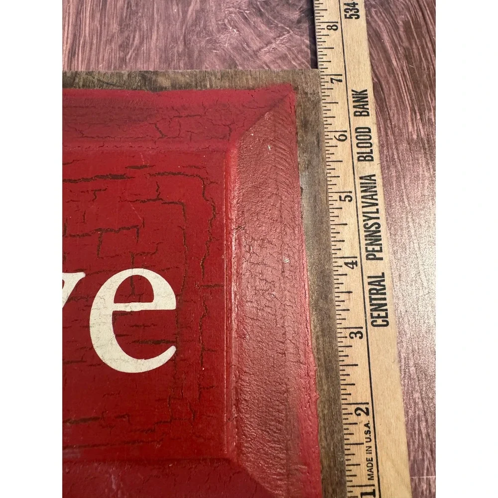 Vintage‎ Saltbox Signs Faith and Love Wood Wall Plaques Set of Two